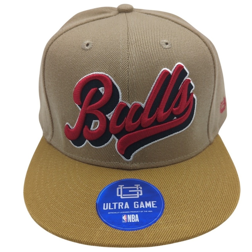 Ultra Game Chicago Bulls NBA Snapback Hat Sand Yellow Script Logo VGMG309F OSFM